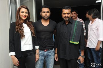 Nee Jathaga Nenundali Movie Platinum Disc Function